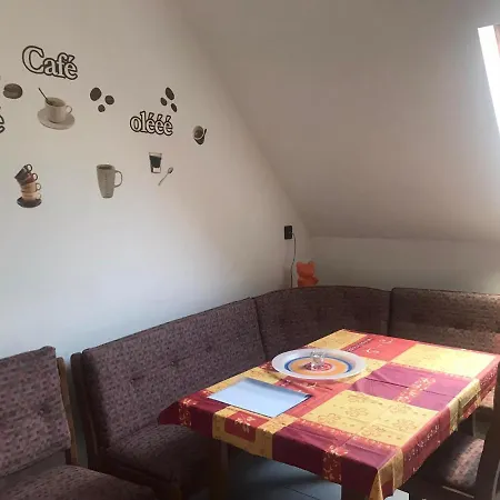 Apartment Piroschka Vendeghaz 2