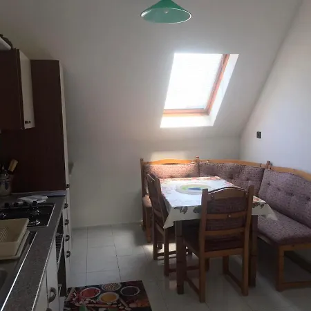 Apartment Piroschka Vendeghaz 2