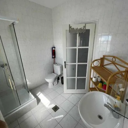 Apartman Piroschka Vendeghaz 2 *
