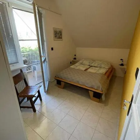 Piroschka Vendeghaz 2 Apartment *
